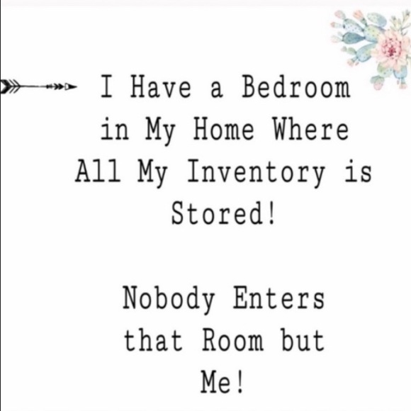 Necklace, 2 Hoops of Faux Crystals, Double chain meets at the top of the pendant - Picture 9 of 14